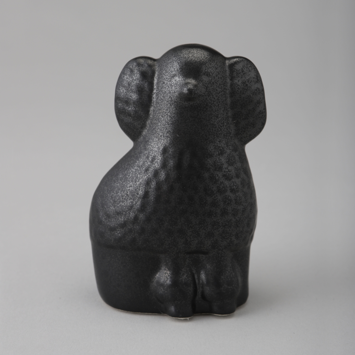 Kennel Series Twins Pudle(left)