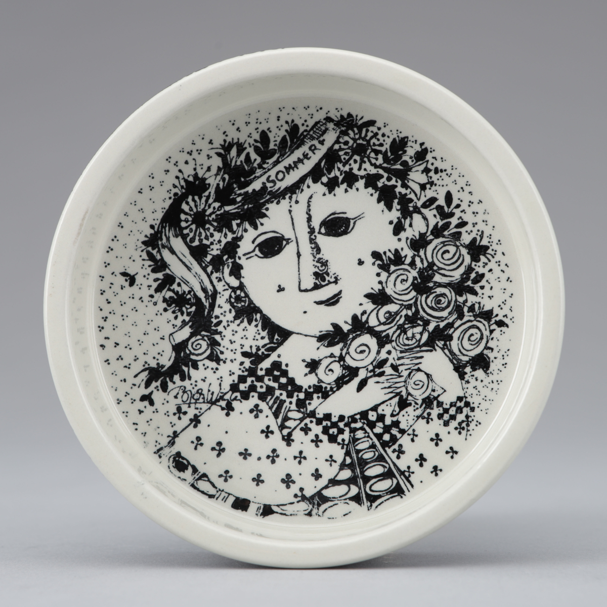 Four Seasons Series, Black White Dish-Summer