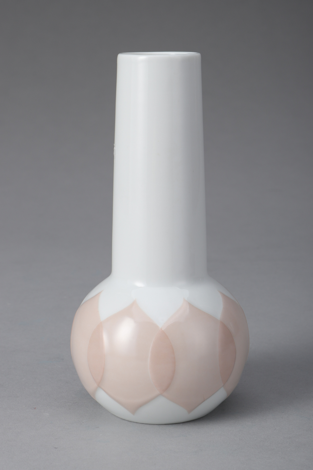 "Lotus_Rosa" Vase