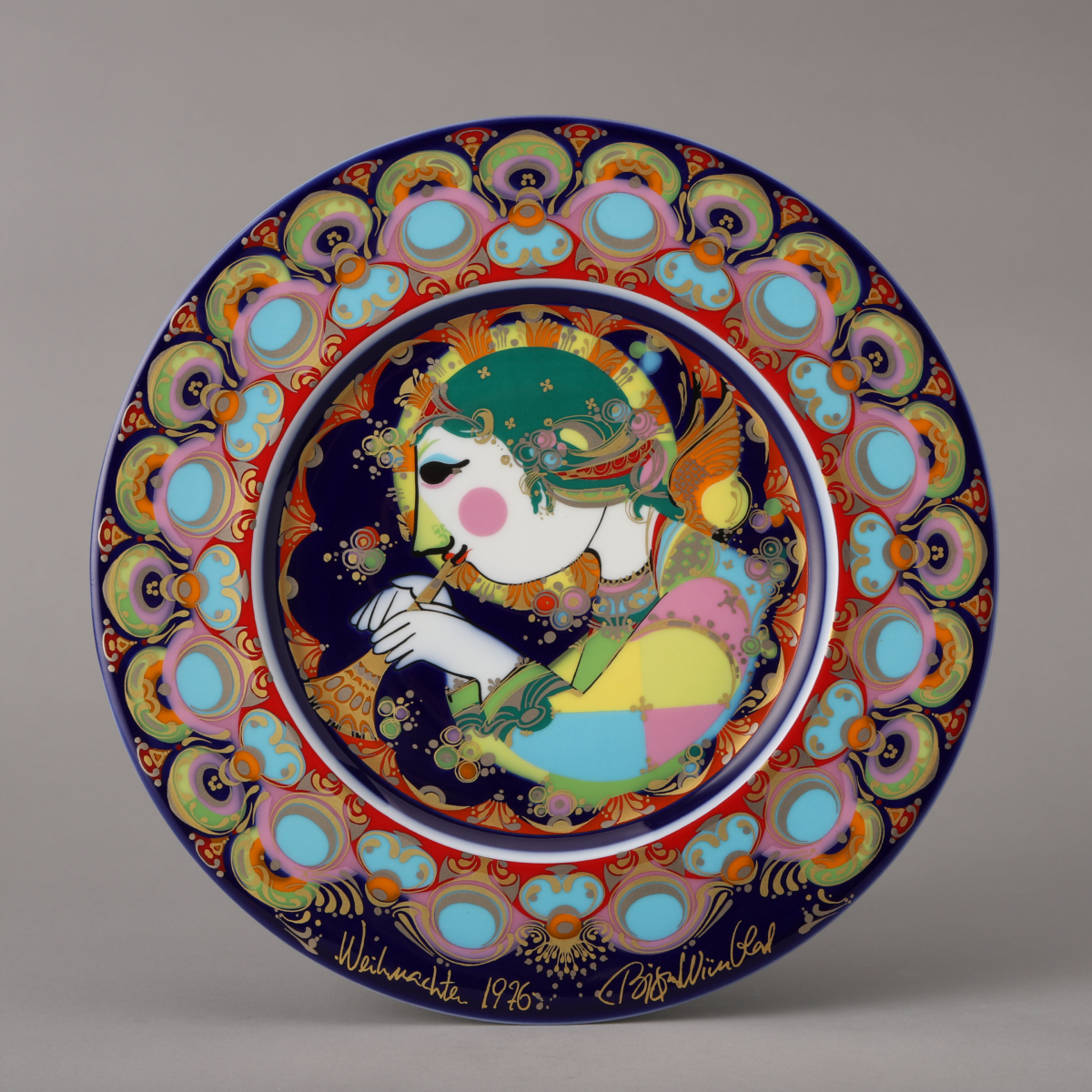 Weihnachtsteller (Christmas Plate) 1976 "Engel Mit Trompete (Angel with Trumpet)"