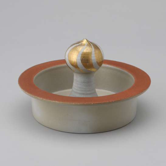 Guld Knopp Askfat(Gold Bud Ashytray)