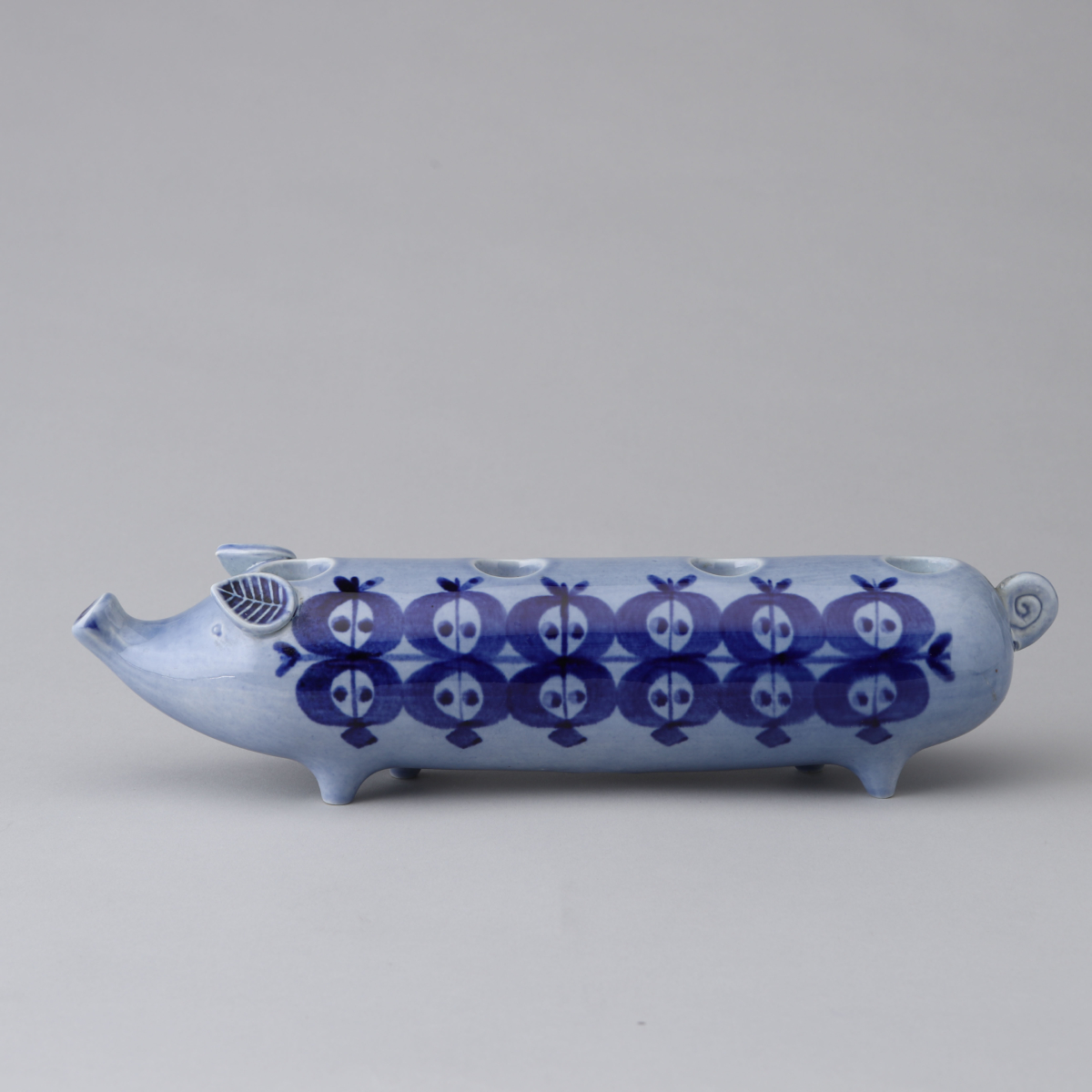 Matilda Series Pig Candleholder