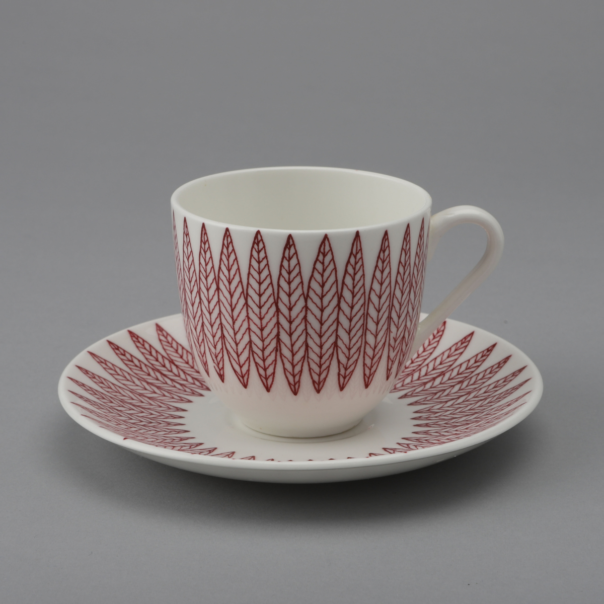 "Salix" Red Coffee Cup & Saucer