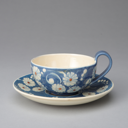 Marguerite Tea Cup & Saucer