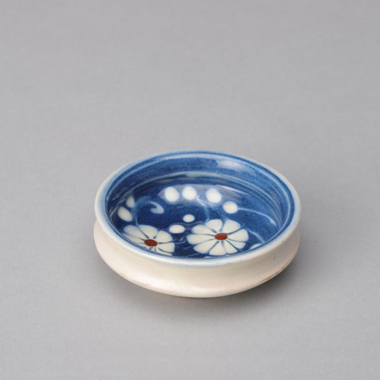 Marguerite Salt Bowl