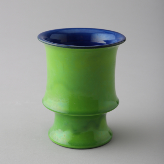 Pop Apple Green Vase with Blue Color