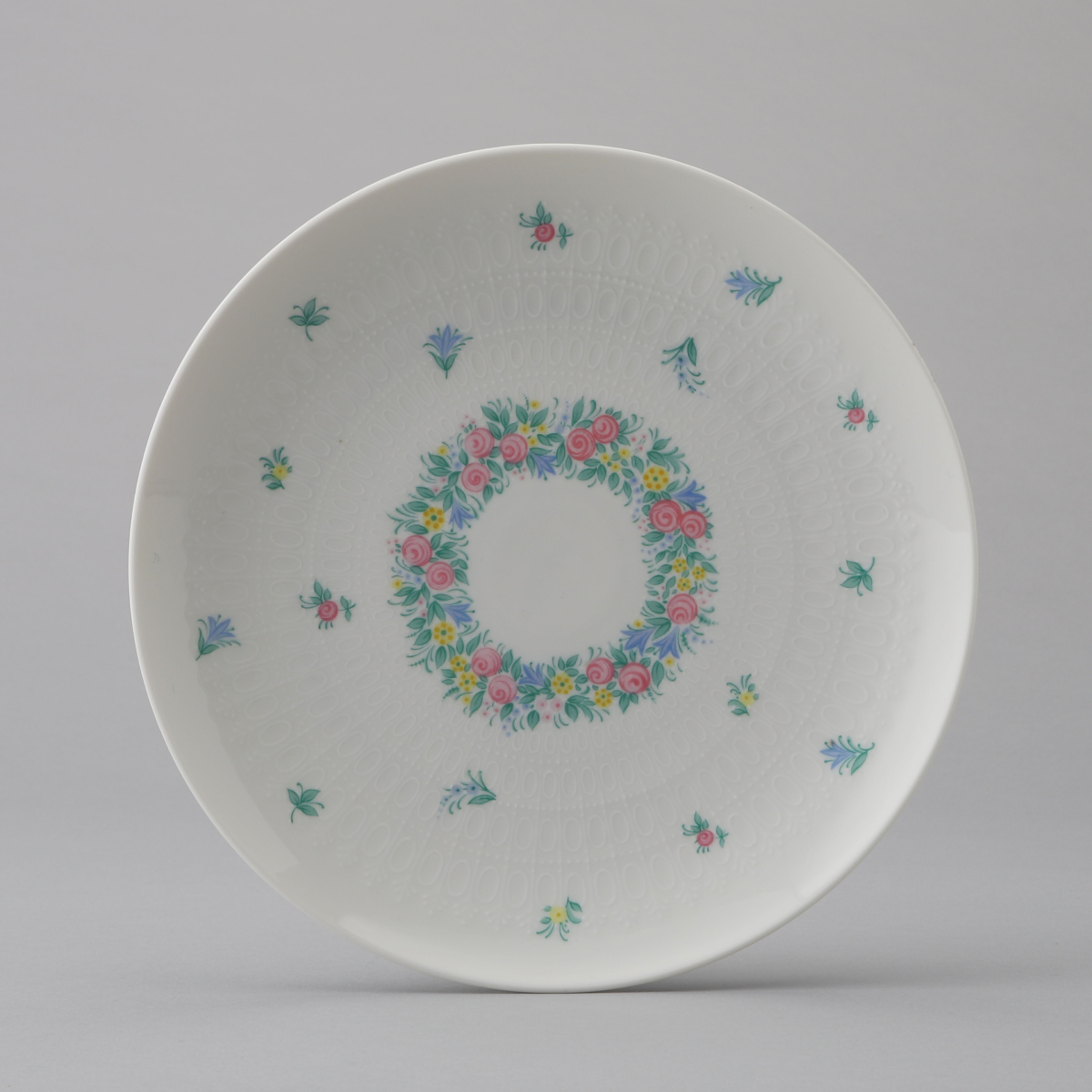 "Romanze_ Bunt (Floral Garland)" Cake Plate