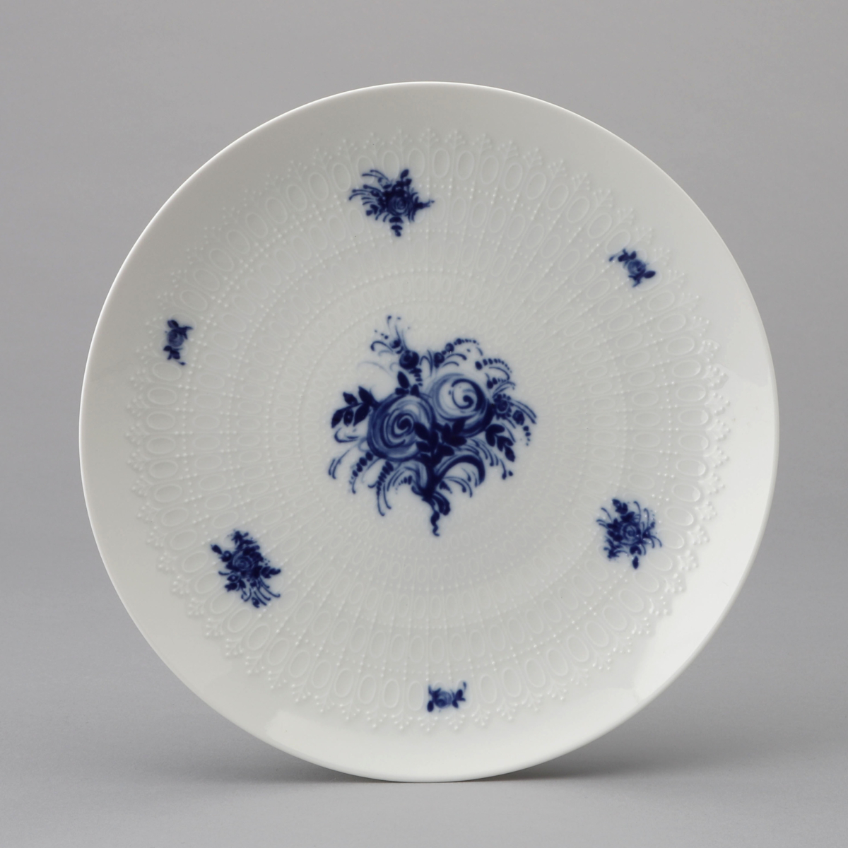 "Romanze_Blau (Blue)" Cake Plate