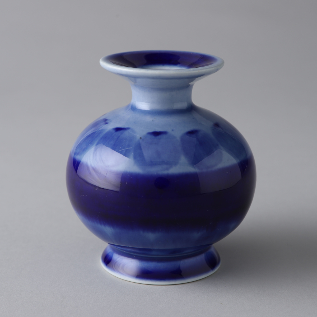 "Matilda" Swelling Candleholder