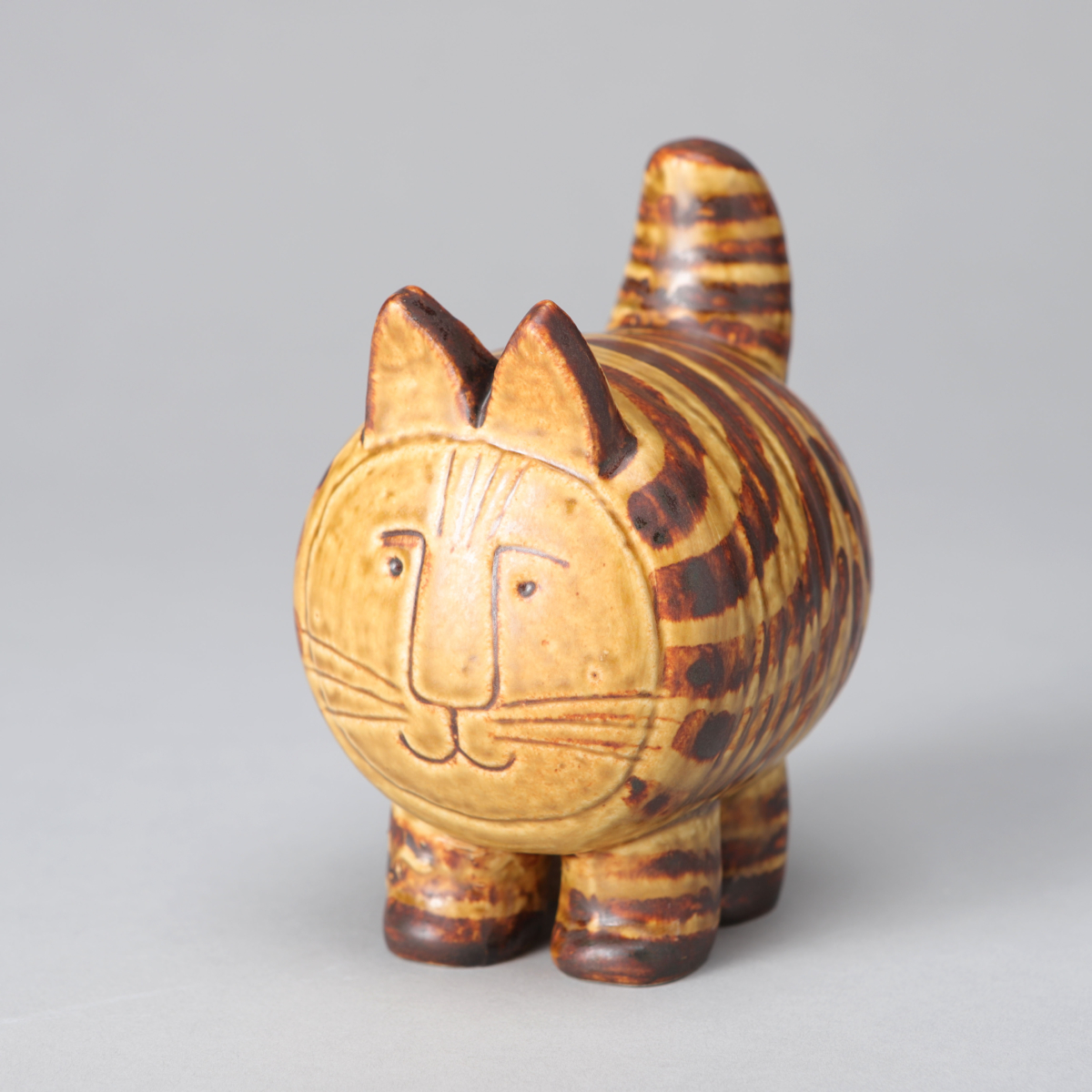 Jura Series Stora Katten(Large Cat)