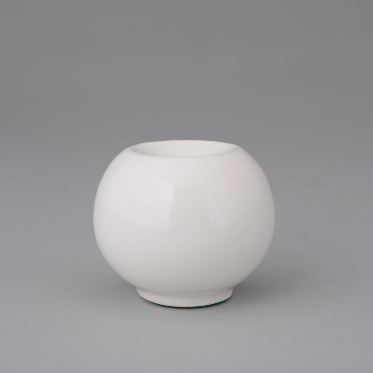 Claire 1_Geometric White Candleholder