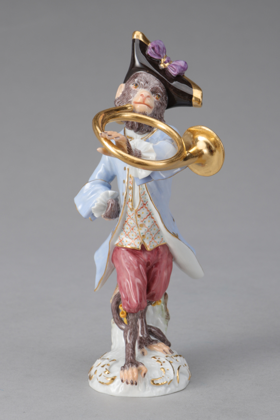 Monkey Orchestra - French horn player